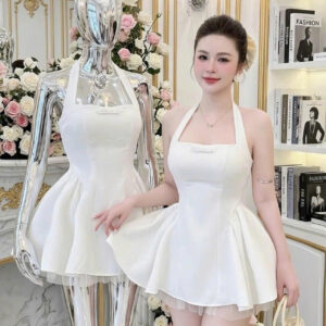 Váy Cổ Yếm Nơ Ngực Dáng Xòe Bồng