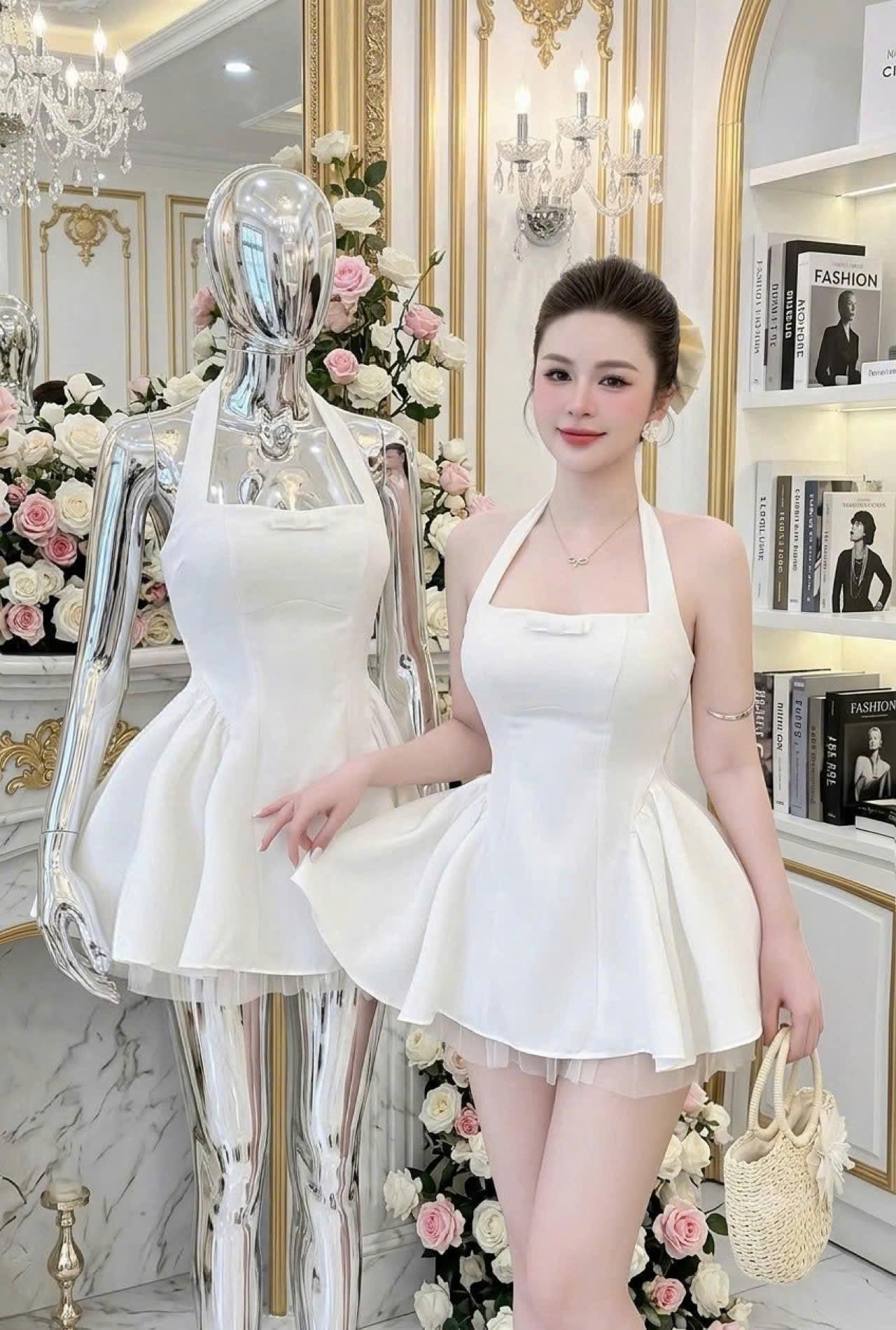 Váy Cổ Yếm Nơ Ngực Dáng Xòe Bồng